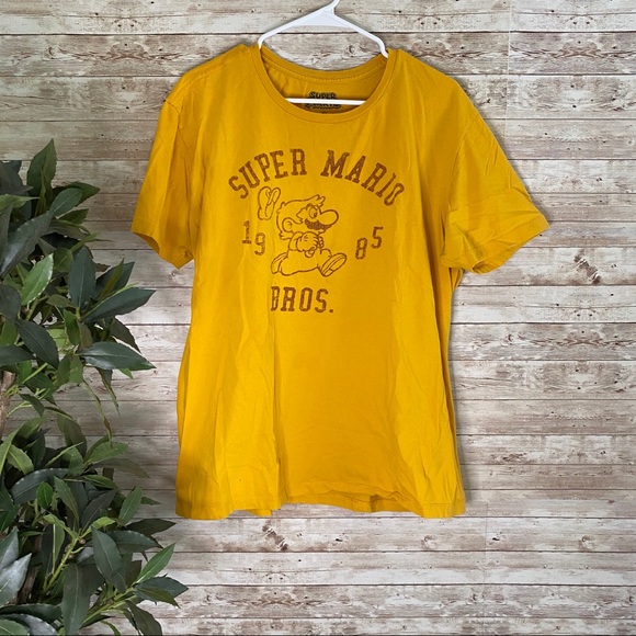 Nintendo Other - Super Mario Bros 1985 Graphic Tee